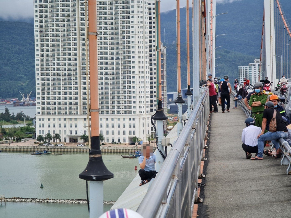 Cầu Thuận Phước: Tại sao công trình nổi tiếng lại mang danh 'cây cầu chết chóc'?