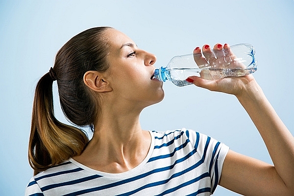 Thời điểm vàng uống nước giúp nâng cao tuổi thọ