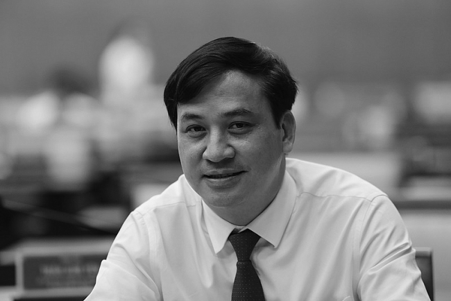 Phó Chủ tịch UBND TP HCM Lê Hoà Bình qua đời