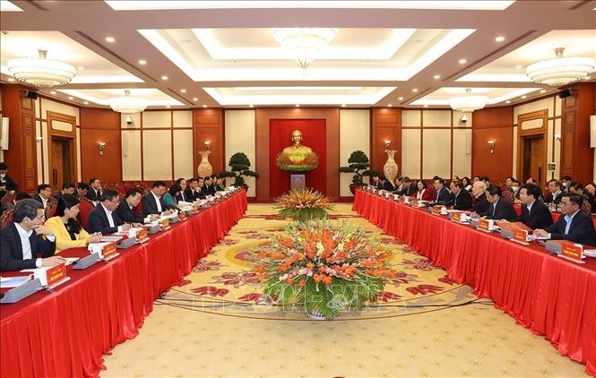Tổng Bí thư chủ trì họp Bộ Chính trị về phát triển Hà Nội