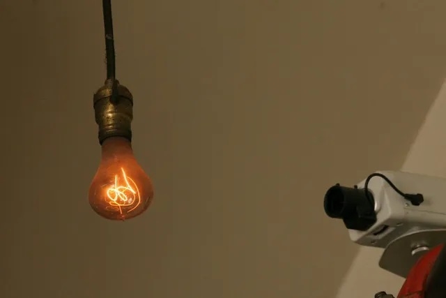 Bí ẩn bóng đèn sợi đốt lâu nhất thế giới, dùng từ năm 1901 đến giờ chưa hỏng
