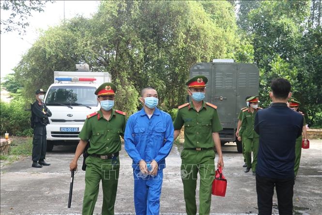 Hoãn phiên tòa xét xử vụ Tịnh thất Bồng Lai