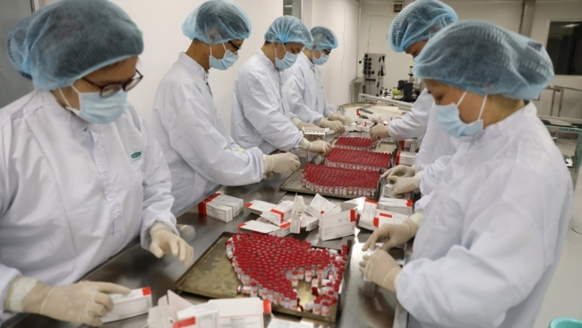 Việt Nam sản xuất lô vaccine Sputnik V đầu tiên