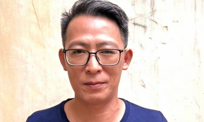 Cơ quan ANĐT Công an TP Hà Nội thực hiện lệnh bắt tạm giam đối với Nguyễn Lân Thắng