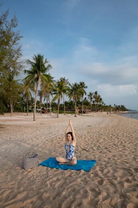 Phát sốt trước vẻ đẹp của Hoa hậu Đền Hùng duy nhất sau 30 năm đăng quang Phát sốt trước vẻ đẹp của Hoa hậu Đền Hùng duy nhất sau 30 năm đăng quang