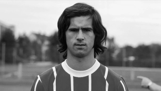 Huyền thoại bóng đá Gerd Muller đột ngột qua đời