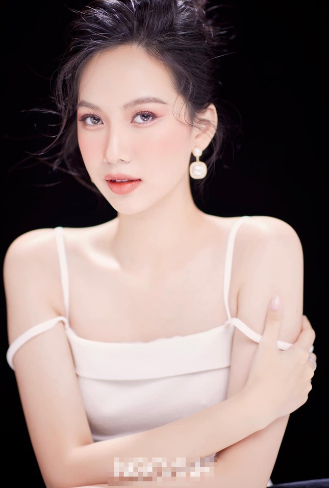 Top 5 Hoa hậu Việt Nam Phương Quỳnh tiết lộ bí quyết để có làn da trắng sứ ảnh 1