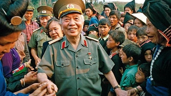 "Vị tướng huyền thoại" của dân tộc Việt Nam