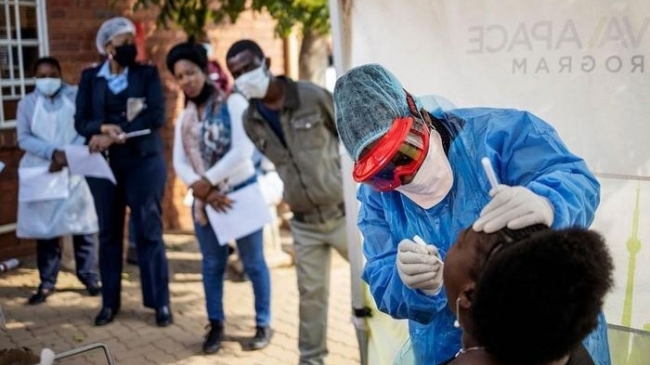 Giới khoa học Nam Phi báo cáo biến thể mới đáng ngại, lây nhiễm mạnh