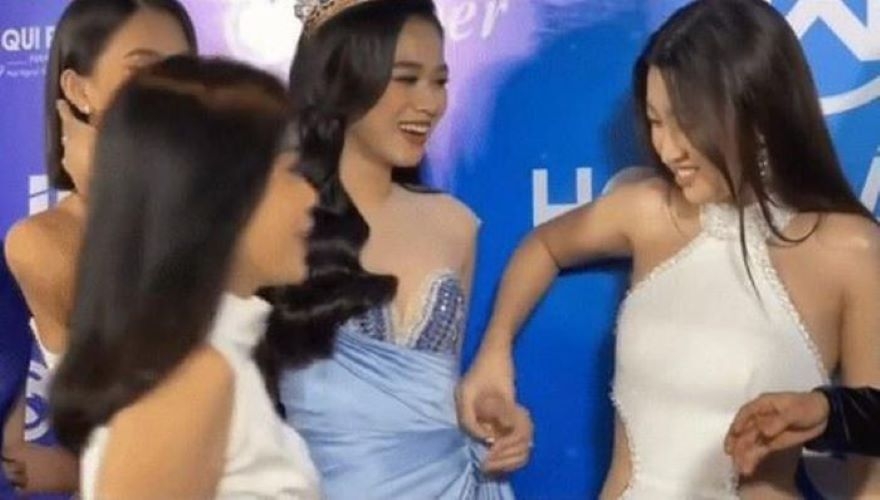 Hoa hậu Mỹ Linh phản hồi về ảnh hất tay Đỗ Thị Hà trên thảm đỏ