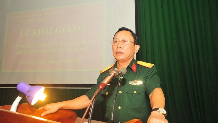 Bắc Giang: Bồi dưỡng kiến thức quốc phòng - an ninh cho cán bộ diện đối tượng 3