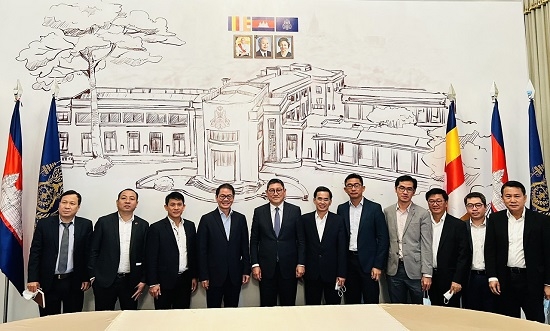 THAGRICO tham dự buổi gặp mặt Chủ tịch nước Nguyễn Xuân Phúc và đại diện các doanh nghiệp tại Campuchia