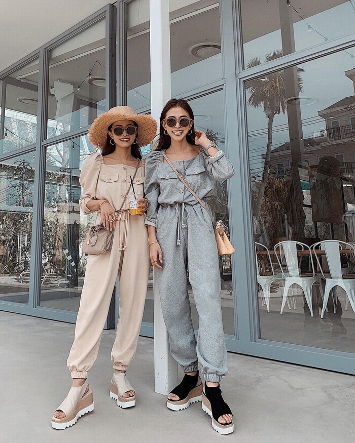Cặp song sinh người Nhật cứ ra phố là mặc đồ đôi, "đổi đời" nhờ thời trang Cặp song sinh người Nhật cứ ra phố là mặc đồ đôi, "đổi đời" nhờ thời trang