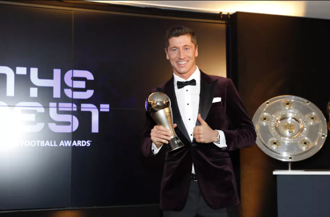 Ronaldo đoạt "giải thưởng đặc biệt" của FIFA