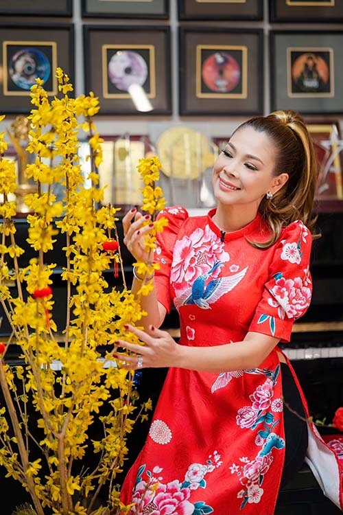 Dinh cơ hoành tráng ngập không khí Tết của Thanh Thảo Dinh cơ hoành tráng ngập không khí Tết của Thanh Thảo