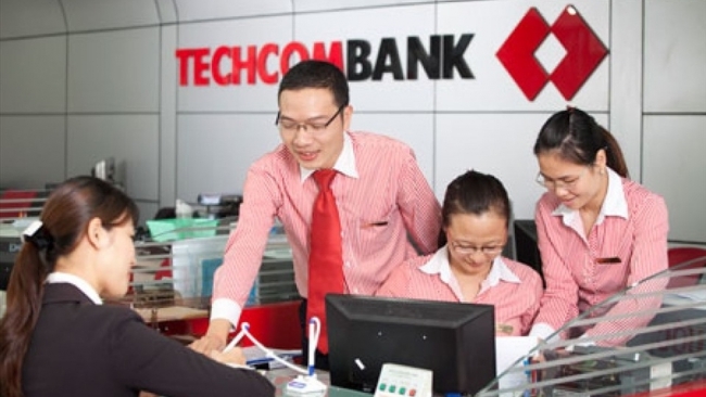 Tin ngân hàng ngày 30/1/2022: Thu nhập của cán bộ nhân viên Techcombank dẫn đầu hệ thống ngân hàng