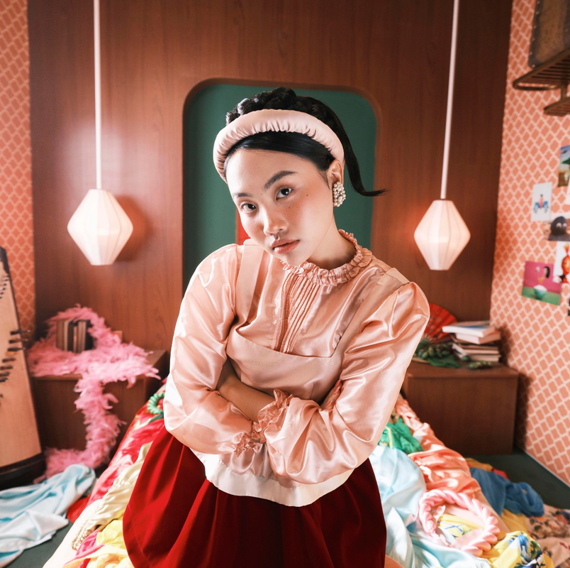 Phương Mỹ Chi “lột xác” khó nhận ra sau hơn 10 năm vào showbiz Phương Mỹ Chi “lột xác” khó nhận ra sau hơn 10 năm vào showbiz
