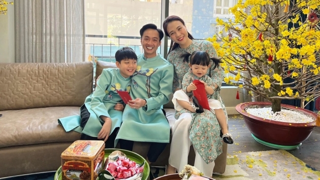 Sao Việt ngày 2/2/2022: Những khoảnh khắc hạnh phúc tụ họp bên gia đình của dàn sao Việt