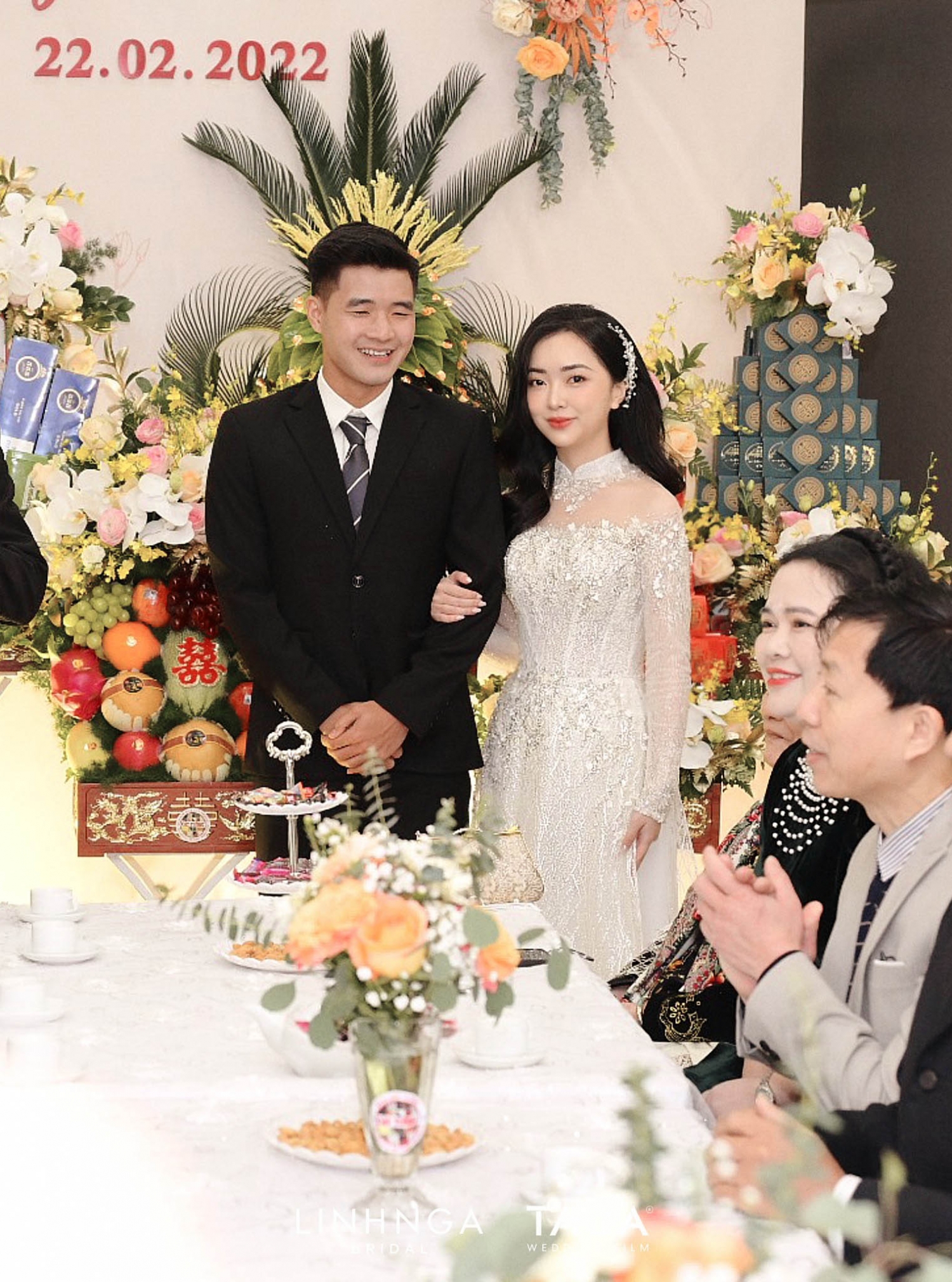 Đám cưới ngọt ngào của Hà Đức Chinh