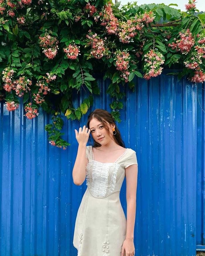 Khác xa với hình ảnh tomboy cá tính trong phim ''Mai'', ngoài đời Uyển Ân lại có style gợi cảm cực hút mắt Khác xa với hình ảnh tomboy cá tính trong phim ''Mai'', ngoài đời Uyển Ân lại có style gợi cảm cực hút mắt