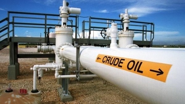 Giá xăng dầu hôm nay 17/3/2022 quay đầu tăng giá