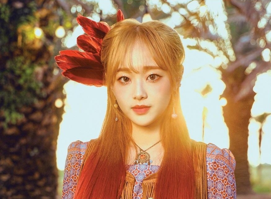 Sao Hàn ngày 30/3/2022: Chuu (LOONA) tiết lộ đang có tranh chấp với công ty quản lý Blockberry Creative