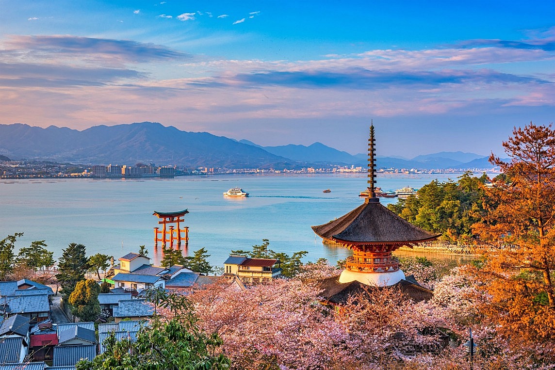 Khám phá thành phố Hiroshima cùng đường bay thẳng của Vietjet | Báo Công Thương