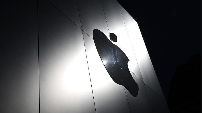 Apple mất 113 tỉ USD vốn hóa thị trường sau khi bị Bộ Tư pháp Mỹ và 16 bang kiện