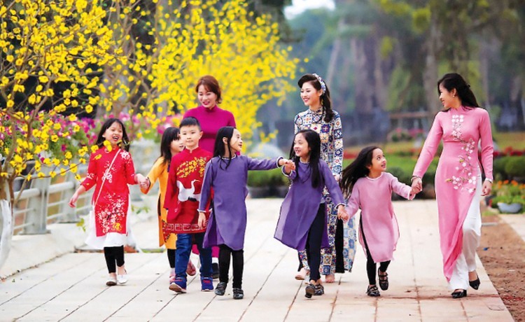 Việt Nam thăng hạng về chỉ số hạnh phúc: Nỗ lực của tăng trưởng