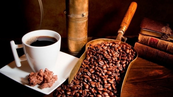 Giá cà phê hôm nay 4/4:  Tăng nhẹ 100 đồng/kg