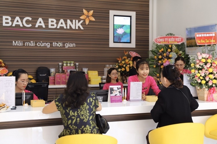 Tin ngân hàng ngày 7/4: BAC A BANK miễn toàn bộ phí dịch vụ thẻ và ngân hàng điện tử