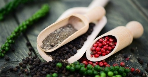 Giá tiêu hôm nay 9/4: Đồng loạt giảm 500 đồng/kg tại vùng Đông Nam Bộ