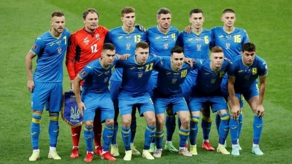 Ukraine chơi vòng loại World Cup với Scotland vào tháng 6