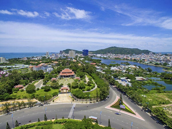 Tin bất động sản nổi bật tuần qua: Bình Phước hủy chủ trương quy hoạch dự án KĐT kết hợp khu du lịch nghỉ dưỡng hồ Suối Cam của FLC