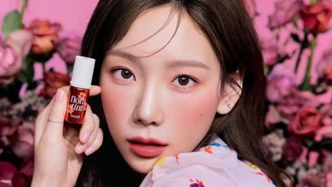 Sao Hàn hôm nay 20/4: Taeyeon (SNSD) hóa nàng thơ mới của Benefit Cosmetics