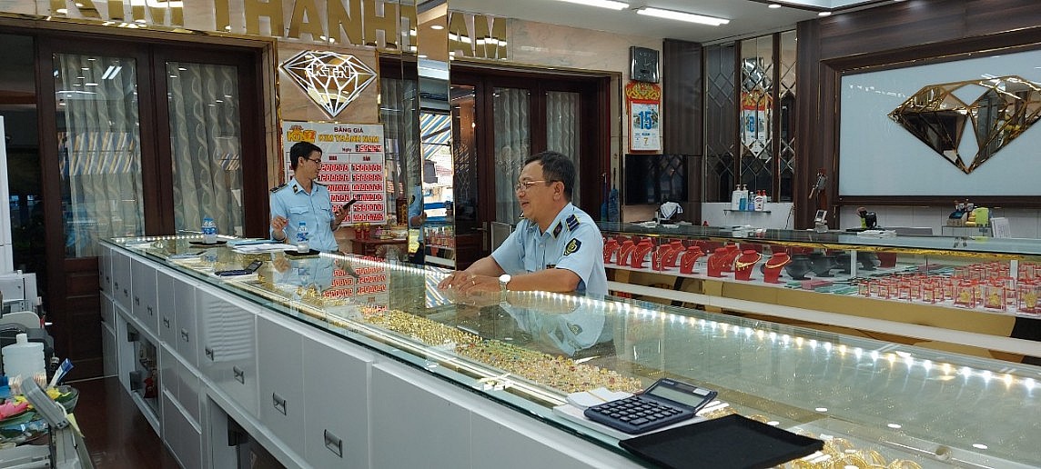 TP. Hồ Chí Minh: Phát hiện thêm nhiều điểm kinh doanh vàng vi phạm
