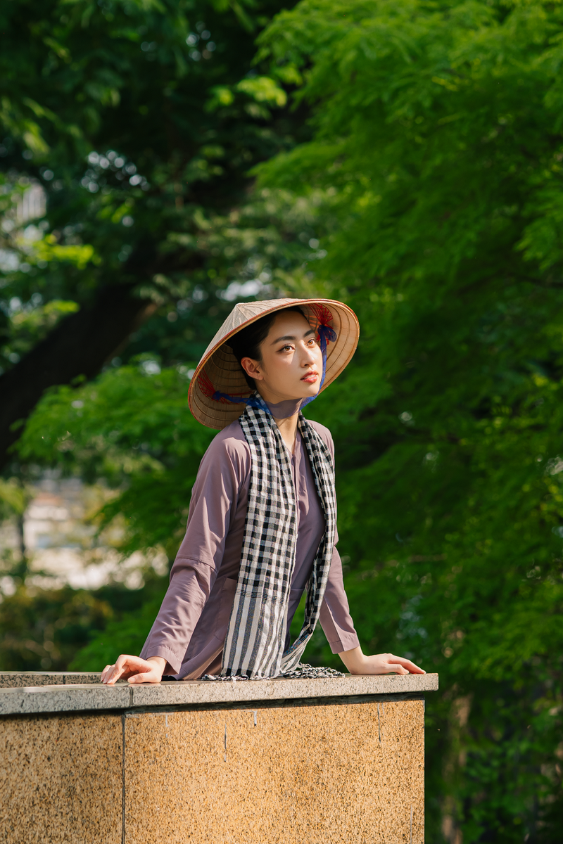 Lương Thùy Linh tri ân thế hệ phụ nữ Việt Nam đầy tự hào qua câu chuyện áo bà ba