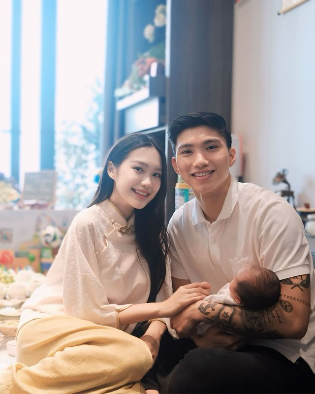 Văn Hậu - Hải My khoe bộ ảnh cực chất mừng Ngày thống nhất đất nước