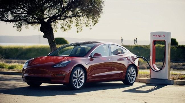 Công nghệ của Tesla sẽ được sử dụng tại Trung tâm sạc EV mạnh nhất châu Âu