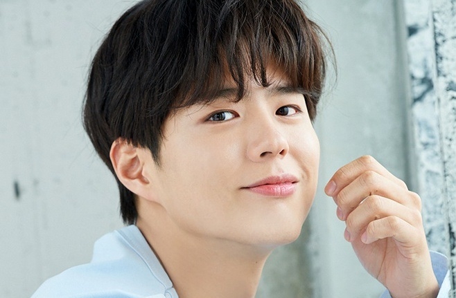 Sao Hàn hôm nay 2/5: Park Bo Gum thông báo hoạt động chính thức đầu tiên sau khi xuất ngũ