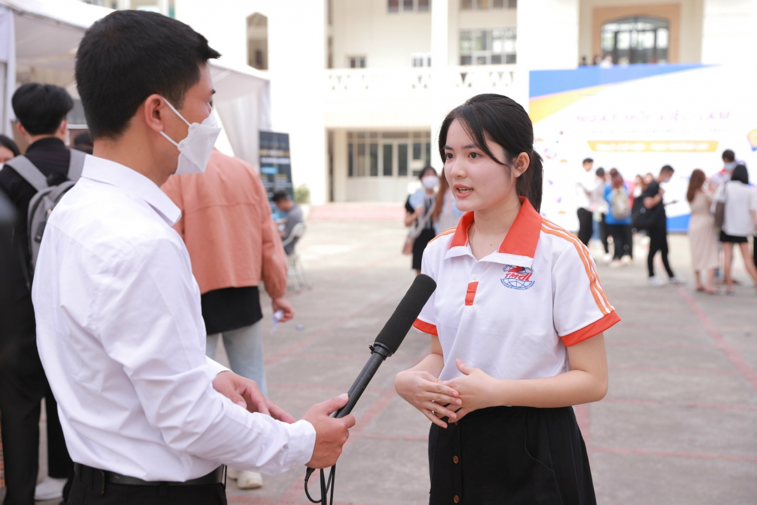 Hàng nghìn vị trí tuyển dụng cho sinh viên Trường Cao đẳng Thương mại và Du lịch Hà Nội