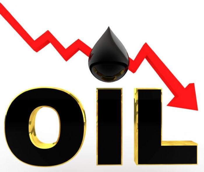 Giá xăng dầu hôm nay 10/5 đồng loạt giảm mạnh