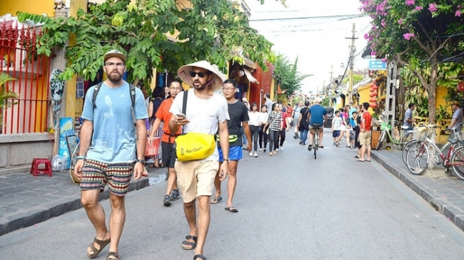 4 tháng đầu năm, Việt Nam vẫn hút gần 3,7 triệu lượt khách du lịch