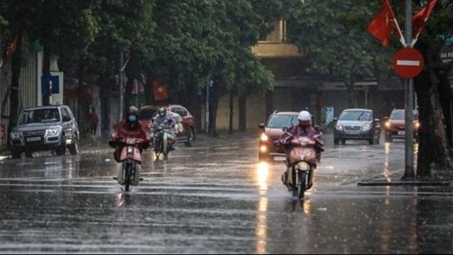 Dự báo thời tiết ngày 5/5/2024: Hà Nội nhiều mây, cục bộ mưa to