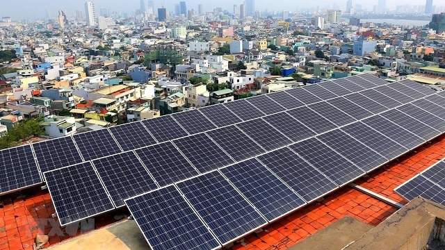 TPHCM dự kiến chi 650 tỷ đồng lắp điện mặt trời trên các trụ sở công