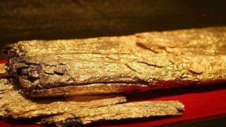 Chuyên gia khai quật được 5,5kg vàng trong lăng mộ, nửa năm sau đem cân đã hụt đi 1kg: Uẩn khúc ở đâu?