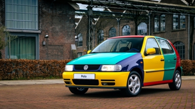 Volkswagen Polo xuất hiện với bộ áo Harlequin đầy sắc màu