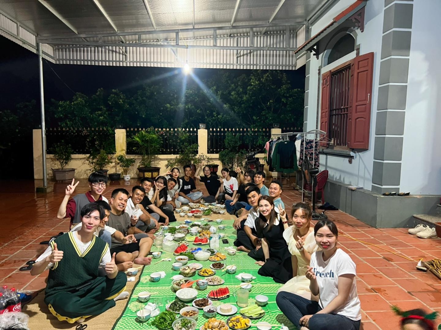 Sao Việt hôm nay 2/6: Hòa Minzy hạnh phúc đón sinh nhật cùng các đồng đội "Sao nhập ngũ"