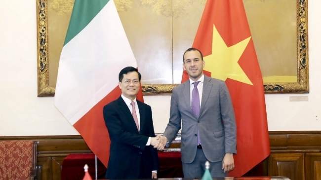 Tham vấn chính trị Việt Nam - Italy lần thứ 4
