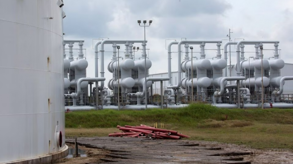 Tồn kho dầu thô của Mỹ giảm do các nhà máy lọc dầu tăng sản lượng